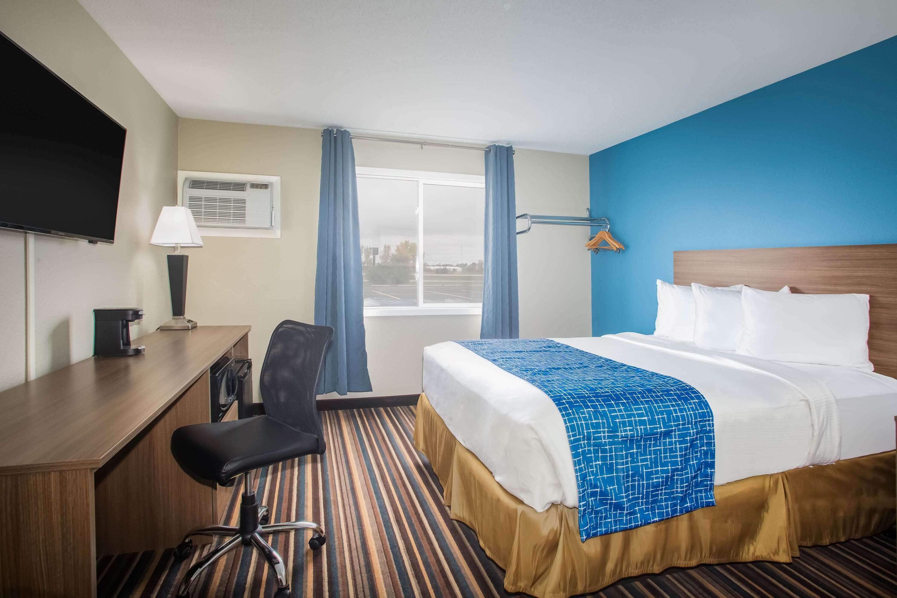 Travelodge By Wyndham Wahpeton Экстерьер фото